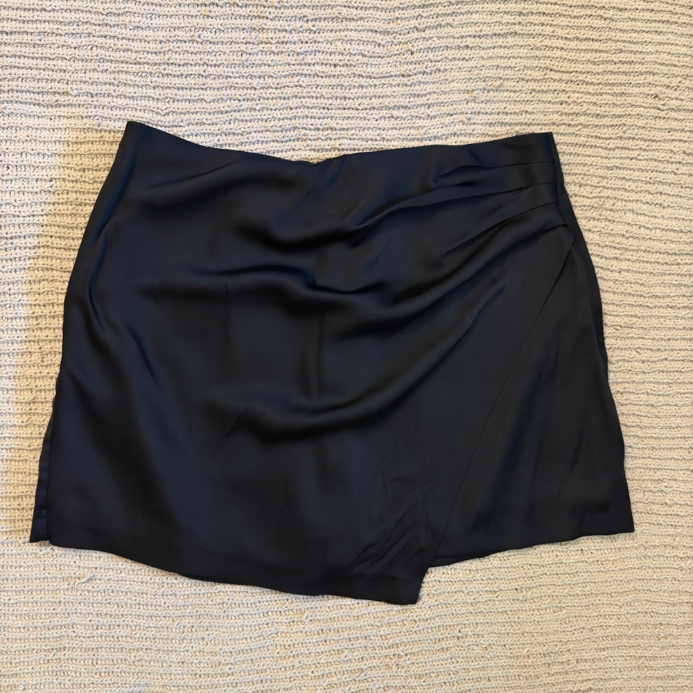 Abercrombie & Fitch Black Mini Skirt